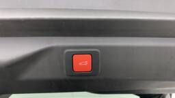 PEUGEOT 3008 3008 Hybrid 145 e-DCS6 GT