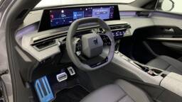 PEUGEOT 3008 3008 Hybrid 145 e-DCS6 GT