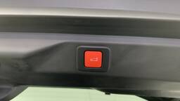 PEUGEOT 3008 3008 Hybrid 145 e-DCS6 GT