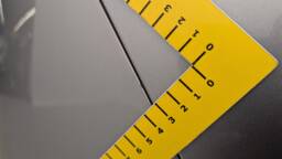 PEUGEOT 3008 3008 Hybrid 180 e-EAT8 Allure Pack