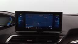 PEUGEOT 3008 3008 Hybrid 225 e-EAT8 Allure