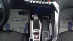 PEUGEOT 3008 3008 Hybrid 225 e-EAT8 Allure