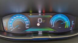 PEUGEOT 3008 3008 Hybrid 225 e-EAT8 GT Pack