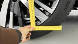 PEUGEOT 3008 3008 II 1.6 Hybrid 225ch Allure Pack e-EAT8