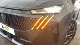 PEUGEOT 3008 III 3008 III Hybrid 136 e-dcs6 allure