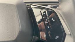 PEUGEOT 3008 III 3008 III Hybrid 136 e-dcs6 allure