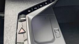 PEUGEOT 3008 III 3008 III Hybrid 136 e-dcs6 allure