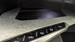 PEUGEOT 3008 3008 NOUVEAU HYBRID 136 E-DCS6 ALLURE