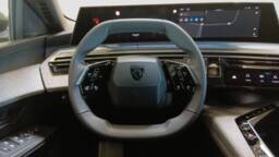 PEUGEOT 3008 3008 NOUVEAU Hybrid 145 e-DCS6 GT