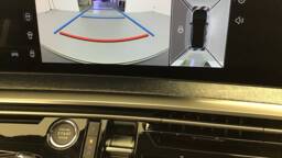 PEUGEOT 3008 3008 Hybrid 145 e-DCS6 Business5 portes VP Essence sans plomb072025