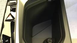 PEUGEOT 3008 3008 Hybrid 145 e-DCS6 Business5 portes VP Essence sans plomb072025