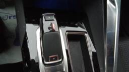 PEUGEOT 3008 3008 Puretech 130 EAT8 Active +GPS +PDC AR/AV