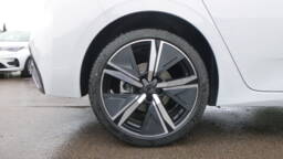 PEUGEOT 308 308 BlueHDi 130 S&S EAT8 GT