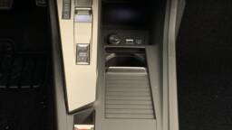 PEUGEOT 308 DIESEL 308 NOUVELLE BLUEHDI 130CH EAT8 STYLE