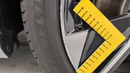 PEUGEOT 308 308 Hybrid 145 e-DCS6 Allure