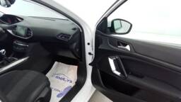 PEUGEOT 308 308 PureTech 130 Allure
