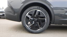 PEUGEOT 408 408 PureTech 130 S&S EAT8 GT +Toit ouvrant+Caméra 360