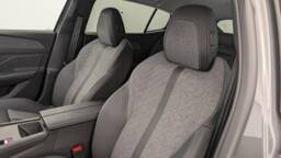 PEUGEOT 408 408 Hybrid 136 e-DCS6 Allure