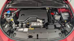 PEUGEOT 408 408 Hybrid 145 e-DCS6 GT