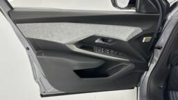 PEUGEOT 5008 5008 1.2 Hybrid 145ch Allure e-DCS6