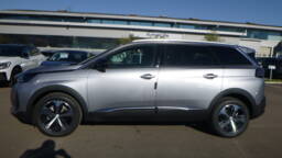 PEUGEOT 5008 5008 BlueHDi 130 EAT8 Allure Pack +Grip Control