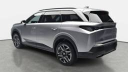 PEUGEOT 5008 5008 Hybrid 136 e-DCS6 GT +Pack 360° Vision and Drive Assist Plus