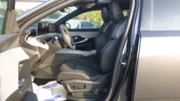 PEUGEOT 5008 5008 Hybrid 145 e-DCS6 GT +Toit ouvrant +Pack 360°