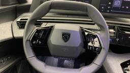 PEUGEOT 5008 5008 Hybrid 145 e-DCS6 Allure