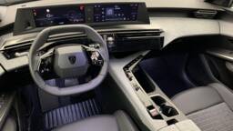 PEUGEOT 5008 5008 Hybrid 145 e-DCS6 Allure