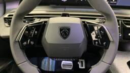 PEUGEOT 5008 5008 Hybrid 145 e-DCS6 GT
