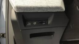 PEUGEOT 5008 5008 Hybrid 145 e-DCS6 GT5 portes VP Essence sans plomb032025 