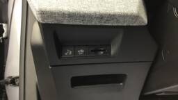 PEUGEOT 5008 5008 Hybrid 145 e-DCS6 GT5 portes VP Essence sans plomb032025 