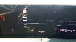 PEUGEOT 5008 5008 Hybrid 145 e-DCS6 GT +Toit ouvrant +Pack 360°