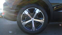 PEUGEOT 5008 5008 BlueHDi 130 EAT8 GT +Grip Control