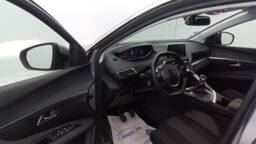 PEUGEOT 5008 5008 PureTech 130 Active +GPS +PDC AR/AV