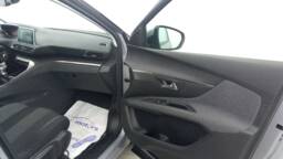 PEUGEOT 5008 5008 PureTech 130 Active +PDC AR/AV