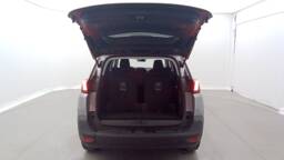 PEUGEOT 5008 5008 PureTech 130 Active +PDC AR/AV