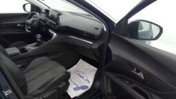 PEUGEOT 5008 5008 PureTech 130 Allure