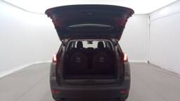 PEUGEOT 5008 5008 PureTech 130 EAT8 Active +GPS