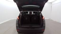 PEUGEOT 5008 5008 PureTech 130 EAT8 Active Pack +GPS