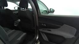 PEUGEOT 5008 5008 PureTech 130 EAT8 Active Pack +GPS