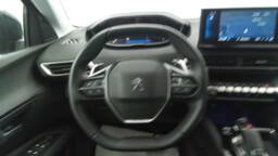 PEUGEOT 5008 5008 PureTech 130 EAT8 Active Pack +GPS