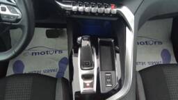 PEUGEOT 5008 5008 PureTech 130 EAT8 Active Pack +GPS