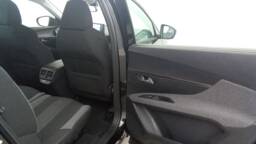 PEUGEOT 5008 5008 PureTech 130 EAT8 Active Pack +GPS