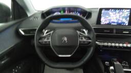 PEUGEOT 5008 5008 PureTech 130 EAT8 Allure