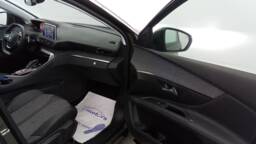 PEUGEOT 5008 5008 PureTech 130 EAT8 Allure