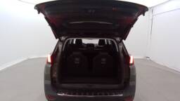 PEUGEOT 5008 5008 PureTech 130 EAT8 Allure
