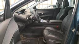 PEUGEOT 5008 5008 PureTech 130 EAT6 Allure +Toit pano +Hayon électrique