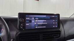PEUGEOT EXPERT FOURGON Expert Fourgon EXPERT FGN M BLUEHDI 145 S S EAT8