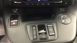 PEUGEOT PARTNER PARTNER FOURGON XL 950 KG BLUEHDI 130 S&S EAT8 4 portes VUL Diesel